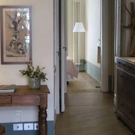 Con Terrazzo Nel Centro Di Apartamento