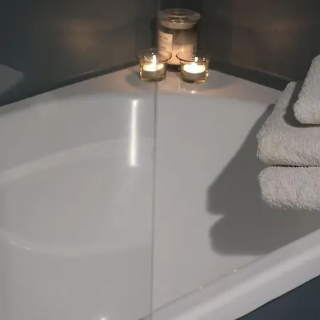 Con Terrazzo Nel Centro Di Apartamento *