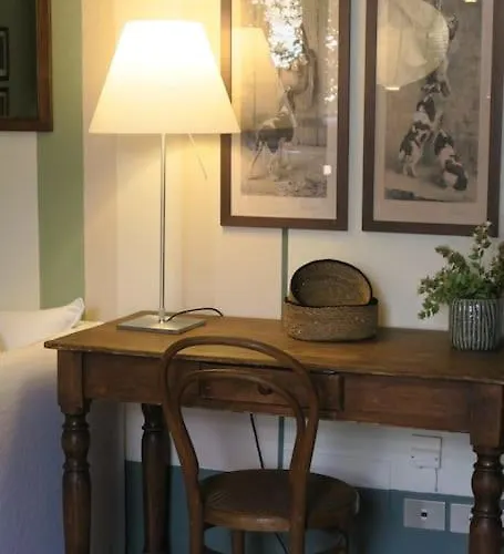 Apartamento Con Terrazzo Nel Centro Di Turín