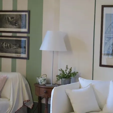 Con Terrazzo Nel Centro Di * Torino