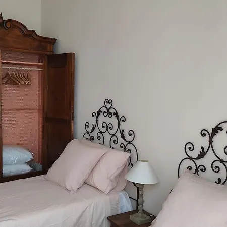 Con Terrazzo Nel Centro Di