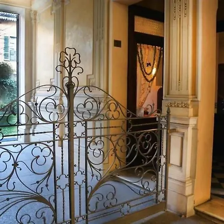 Con Terrazzo Nel Centro Di Apartment Turin