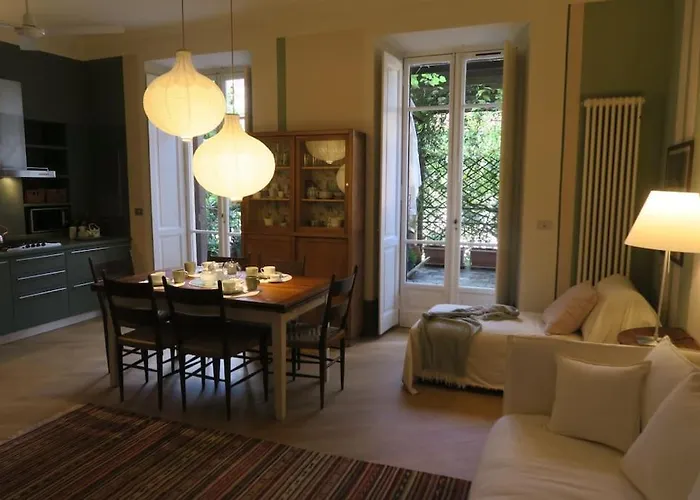 Con Terrazzo Nel Centro Di